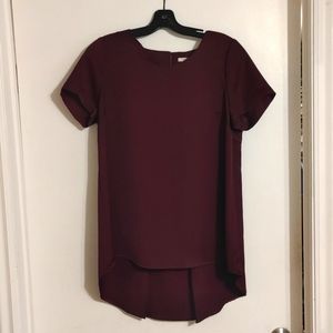 3/$25 Nordstrom Pleione High Low Maroon Burgundy short sleeve top shirt